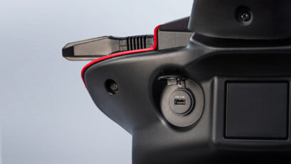 Fast charging electric scooter